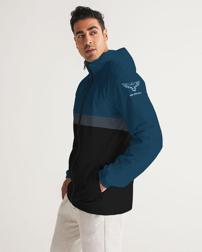 Leichter Windbreaker mit Kapuze