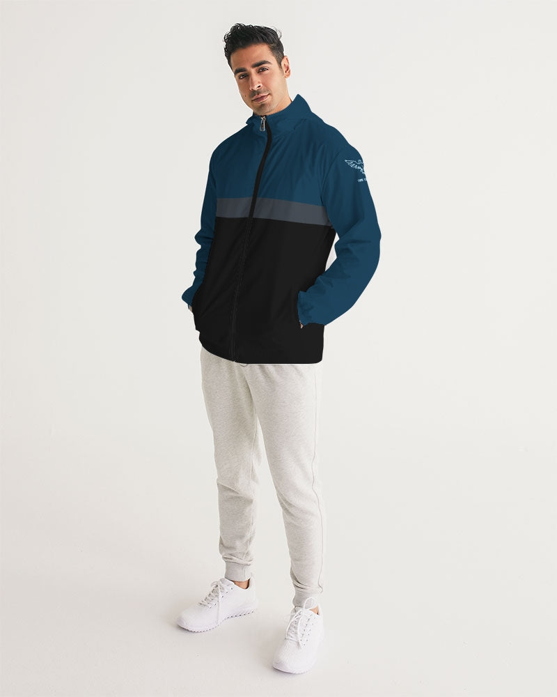 Leichter Windbreaker mit Kapuze